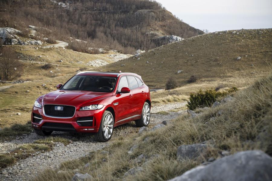  Jaguar F-Pace 20d AWD R-Sport 2016 года  (WW) (фото 22 из 30)
